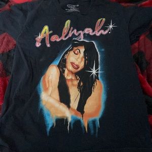 aaliyah graphic tee